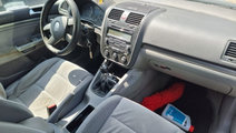 Radiator apa Volkswagen Golf 5 2004 hatchback 2.0 ...
