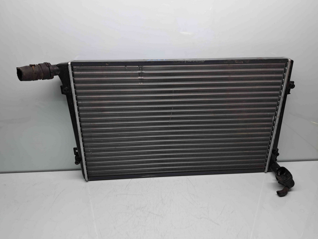 Radiator apa Volkswagen Golf 5 Plus (5M1) [Fabr 2005-2008] OEM 1.9 TDI BLS 77KW / 105CP