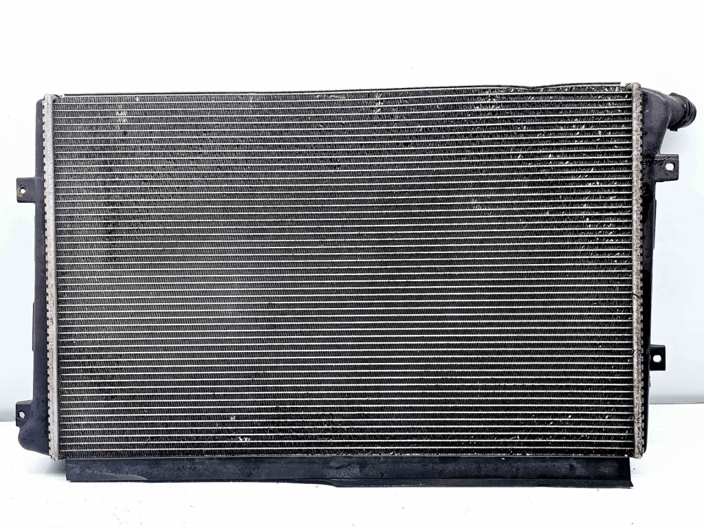 Radiator apa Volkswagen Golf 5 Variant (1K5) [Fabr 2007-2009] 1K012125AM 1.9 TDI BLS 77KW / 105CP 1.9 TDI BLS 77KW / 105CP