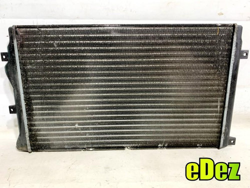 Radiator apa Volkswagen Passat B6 3C (2005-2010) 1.4 tsi Caxa 1K0121253BB