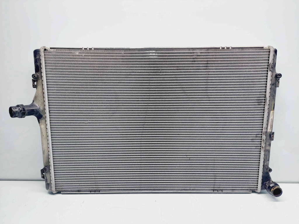Radiator apa Volkswagen Passat B7 (362) [Fabr 2010-2014] 3C0121253BC 2.0 TDI CFFB103KW / 140CP 2.0 TDI CFFB 103KW / 140CP