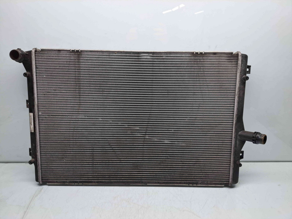 Radiator apa Volkswagen Passat B7 (362) [Fabr 2010-2014] 3C0121253AF 2.0 TDI CFFB 103KW / 140CP