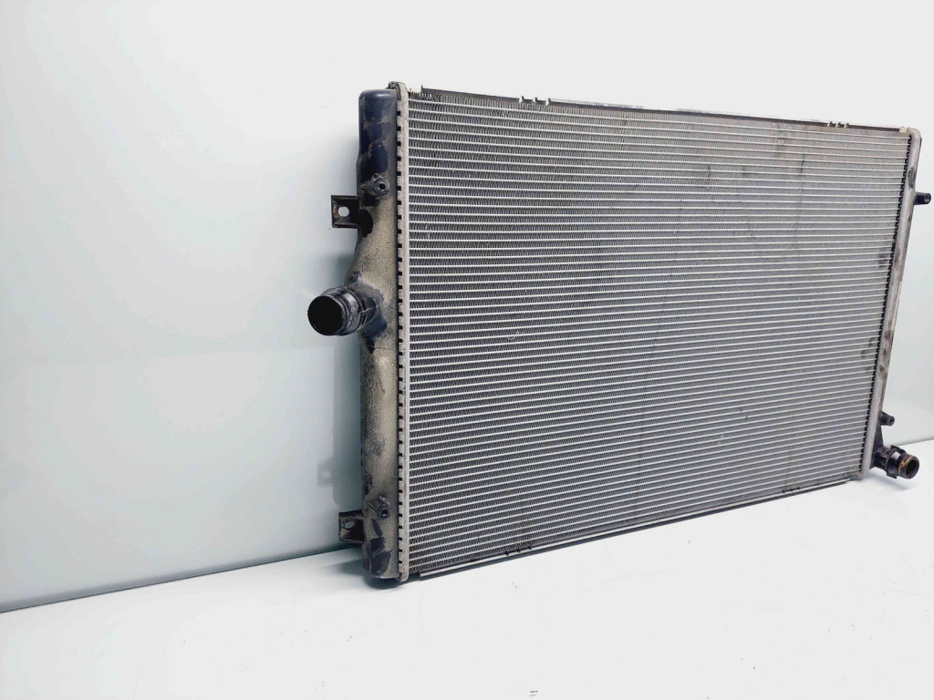 Radiator apa Volkswagen Passat B7 (362) [Fabr 2010-2014] 3C0121253BC 2.0 TDI CFFB103KW / 140CP 2.0 TDI CFFB 103KW / 140CP