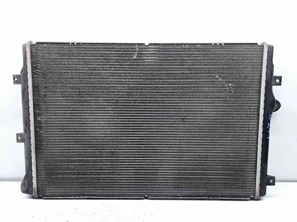 Radiator apa Volkswagen Passat B7 (362) [Fabr 2010-2014] 3C0121253AR 2.0 TDI CFFB 103KW / 140CP