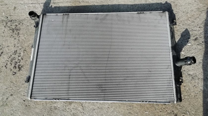 Radiator Apa Volkswagen PASSAT CC Cod 3c0121253