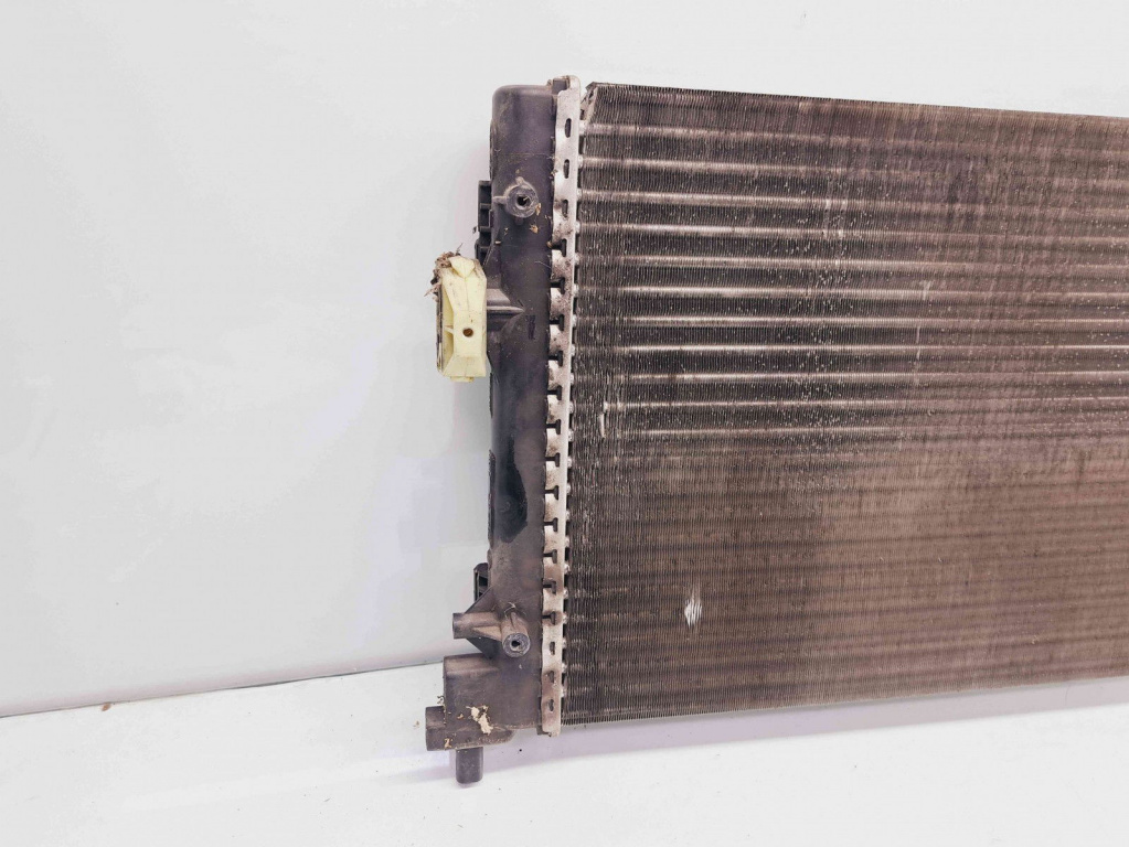 Radiator apa Volkswagen Polo (6R) [Fabr 2009-2016] 6RS121253 1.2 Benz CGPB 44KW / 60CP 1.2 Benz CGPB 44KW / 60CP
