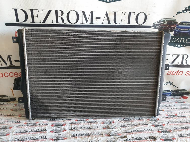 Radiator apa VW Golf V 2.0 GTI 230cp cod piesa : 3C0121253BC