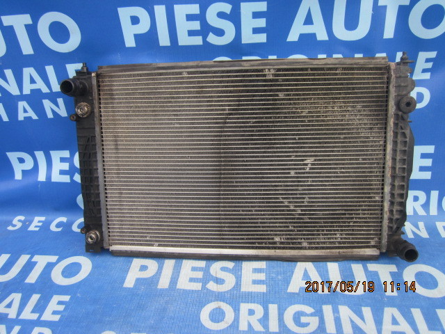 Radiator apa VW Passat B5 2.5tdi ; 8D0121331-250 lei.