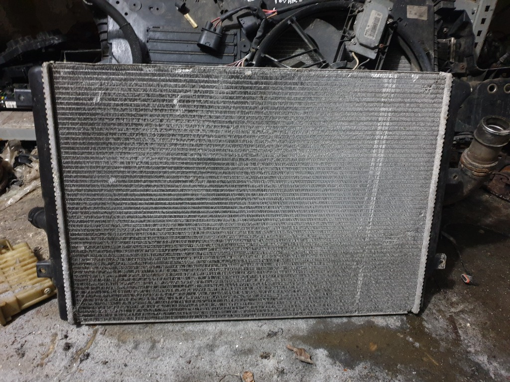 Radiator Apa Vw Passat B6 2.0TDI BMR 170CP Euro 4