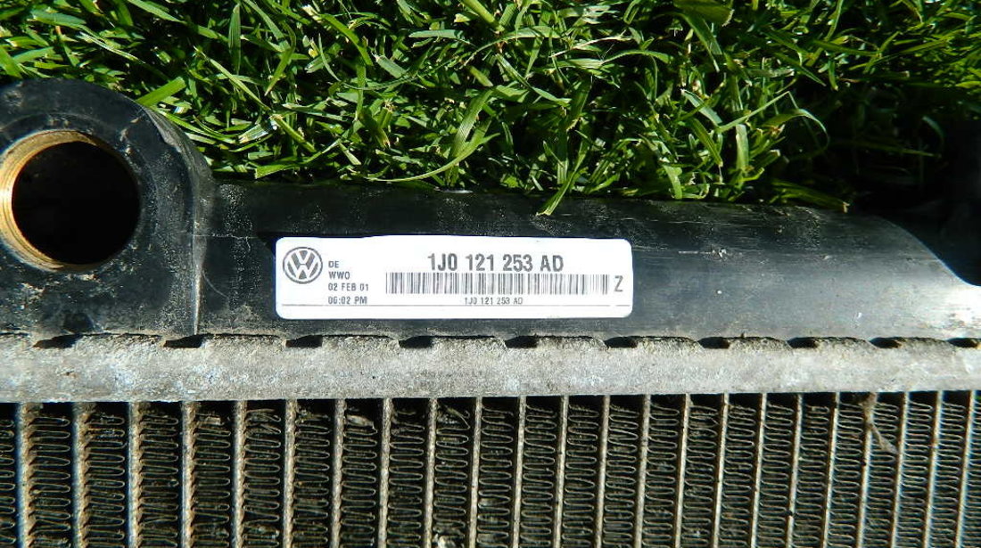 Radiator apa VW,Seat,Skoda ,Audi cod 1J0121253AD