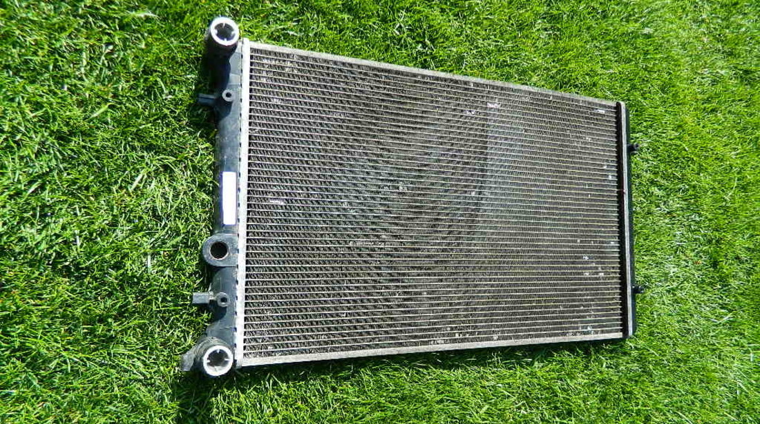 Radiator apa VW,Seat,Skoda ,Audi cod 1J0121253AD