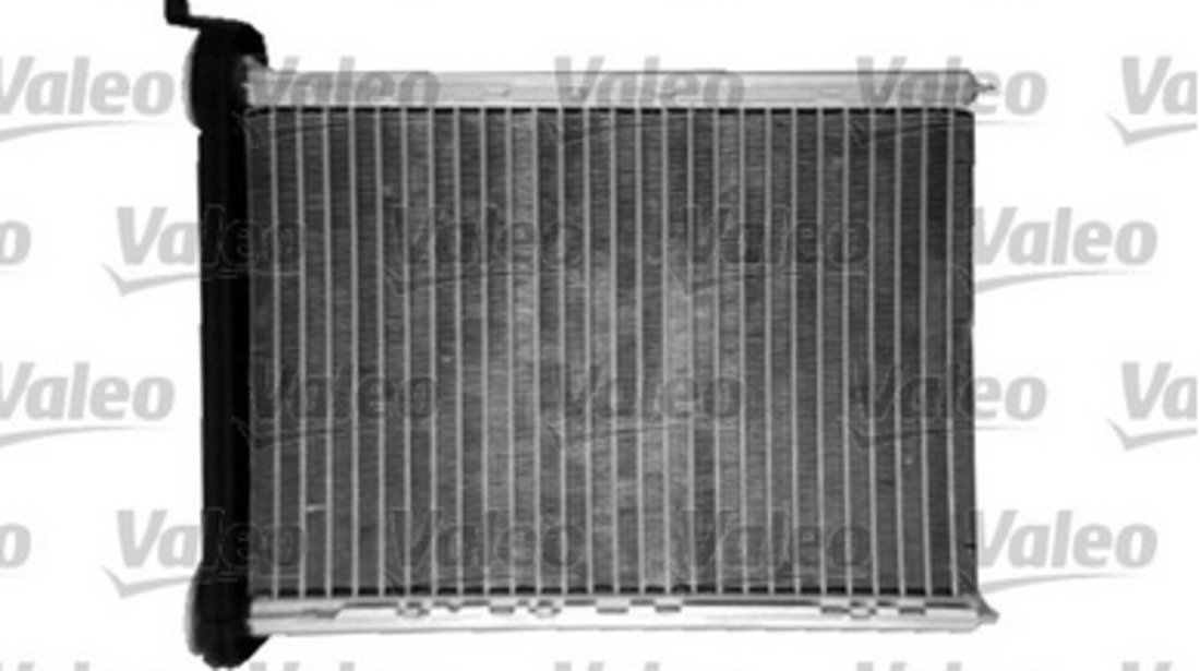 Radiator caldura Renault Trafic 3 / Opel Vivaro B 812413 ( LICHIDARE DE STOC)