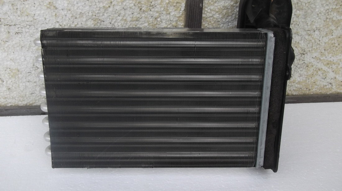 Radiator caldura vw golf 3   cod  1H1819031A