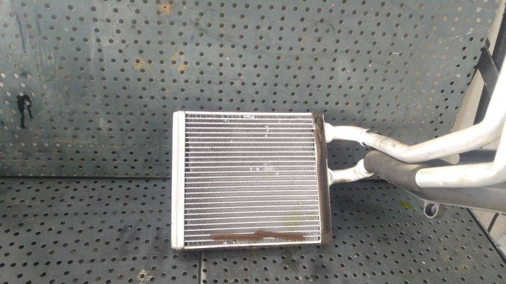 Radiator calorifer apa bord ford fiesta 6 cb1 ccn