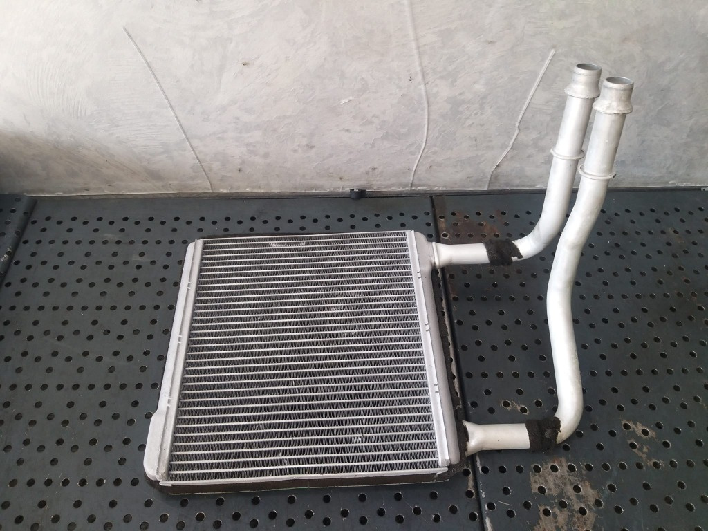 Radiator calorifer apa bord mercedes e class w211