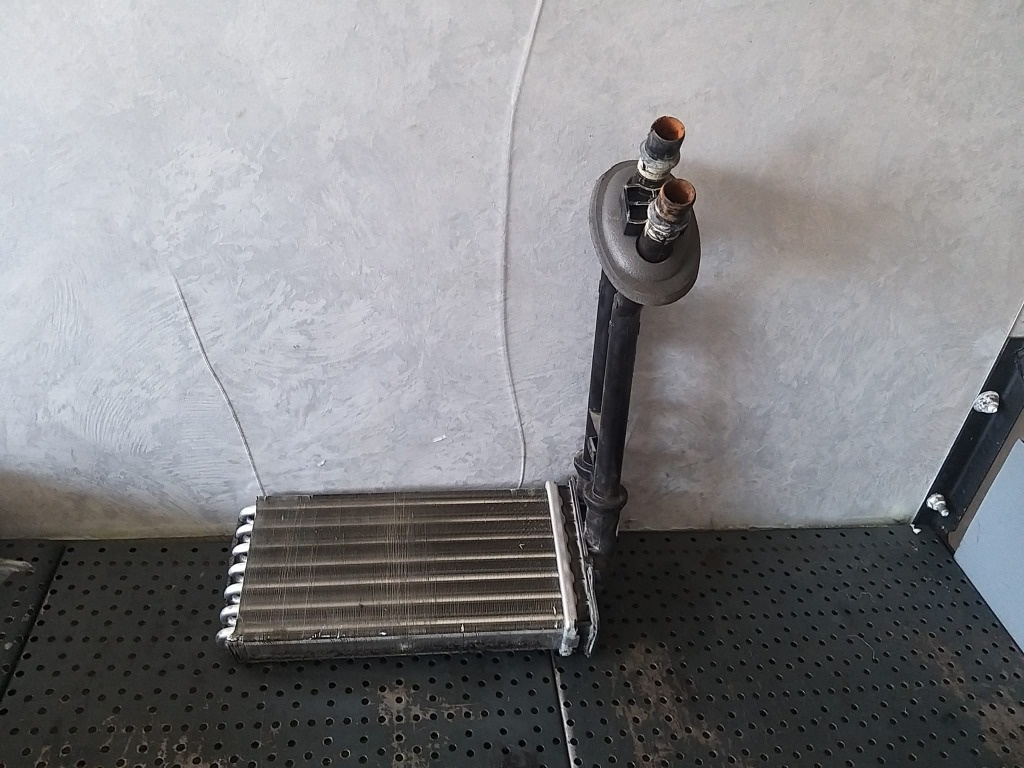 Radiator calorifer apa bord peugeot 307