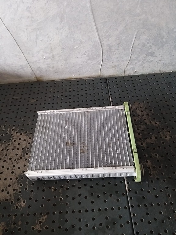 Radiator calorifer apa bord renault scenic 3 669792q