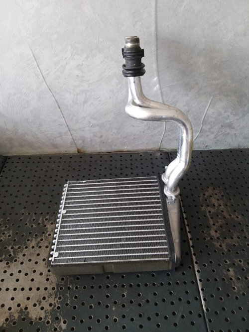 Radiator calorifer apa bord vw touran 1t 1k0819031a