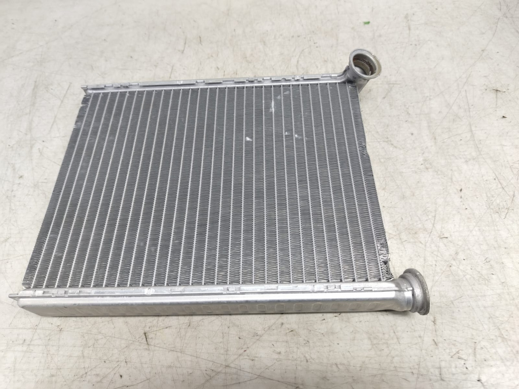 Radiator calorifer bord 670230v Peugeot 508 [2010 - 2014] 2.0 hdi Hybrid RHC