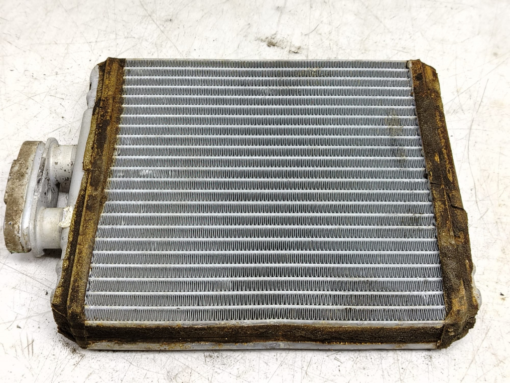 Radiator calorifer bord 6q0819031 Volkswagen VW Polo 4 9N [2001 - 2005]