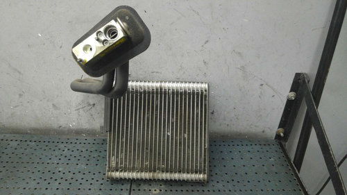 Radiator calorifer bord ford fiesta 6 cb1 ccn 8e2h19849aa