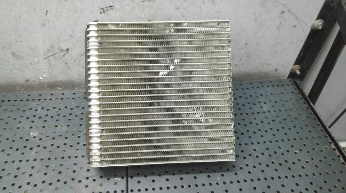 Radiator calorifer bord vw touran 1t