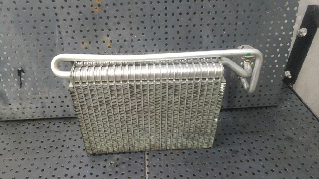 Radiator calorifer clima ac bmw x3 e83 64113452759