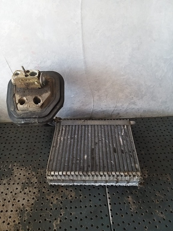 Radiator calorifer clima bord ford s max wa6 9g9119849aa