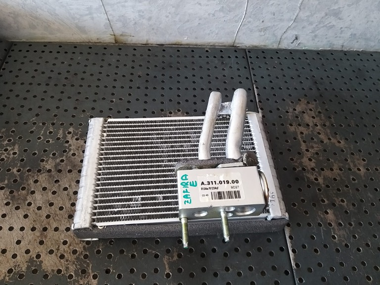Radiator calorifer clima bord opel zafira e life a31101900
