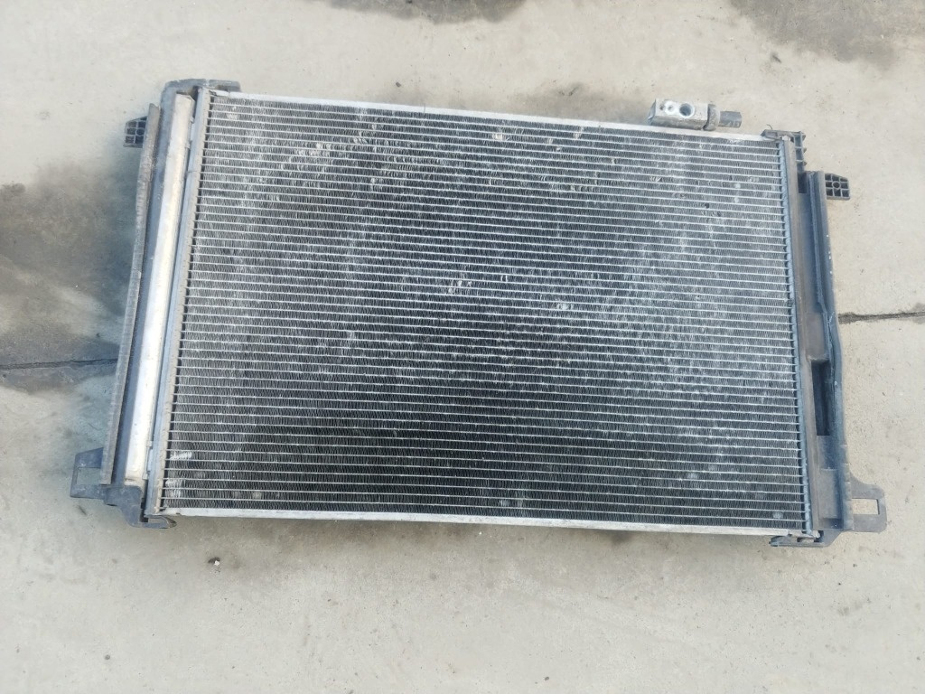 Radiator clima ac 1.8b mercedes c-class w204 a2045000154