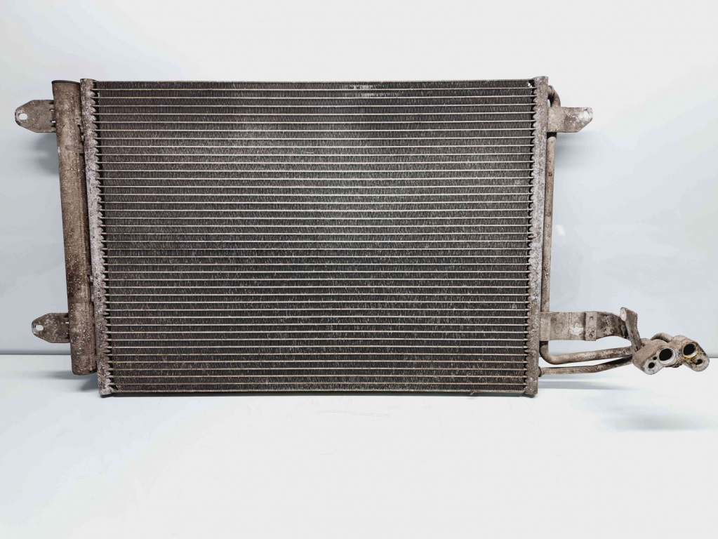 Radiator clima / AC Volkswagen Scirocco (137) Coupe [Fabr 2008-2017] 1K0820411N 2.0 TDI CBBB 125KW / 170CP 2.0 TDI CBBB 125KW / 170CP
