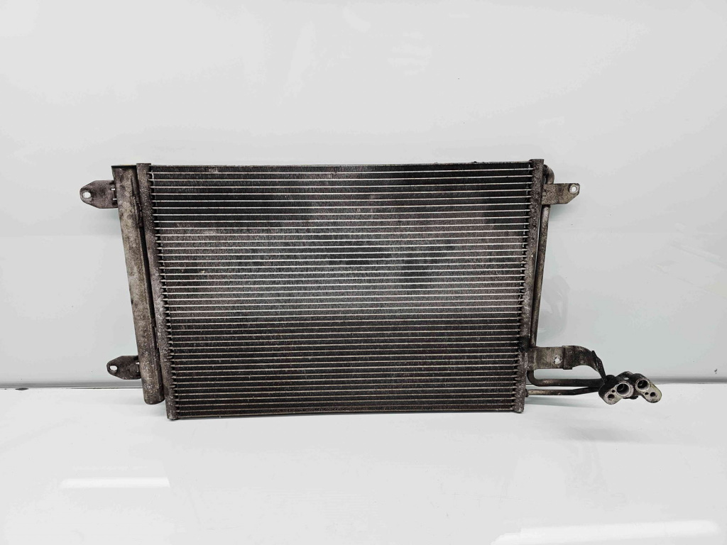 Radiator clima / AC Volkswagen Touran (1T1, 1T2) [Fabr 2003-2010] Facelift 1K0820411N 1.9 TDI BLS 77KW / 105CP