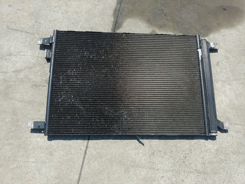 Radiator clima ac vw t-roc golf 7 passat b8 audi a3 3d 5q0816411an
