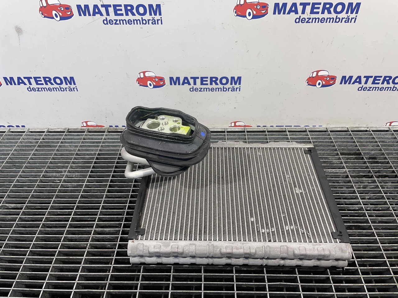 RADIATOR CLIMA AUDI Q5 2.0 TDI - (2008 2013)