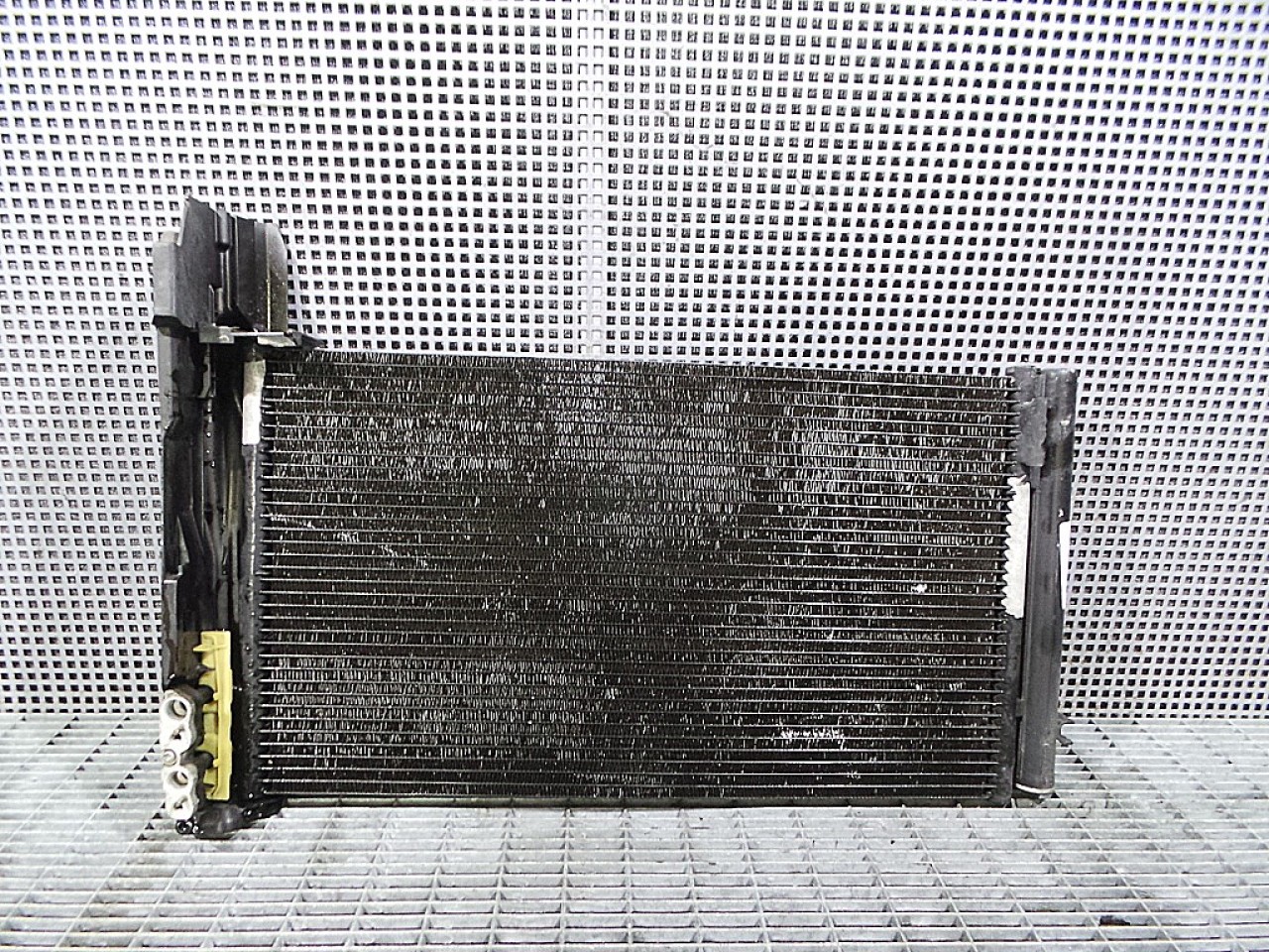 RADIATOR CLIMA BMW SERIA 3 E 90 2.0 D - (2004 2007)