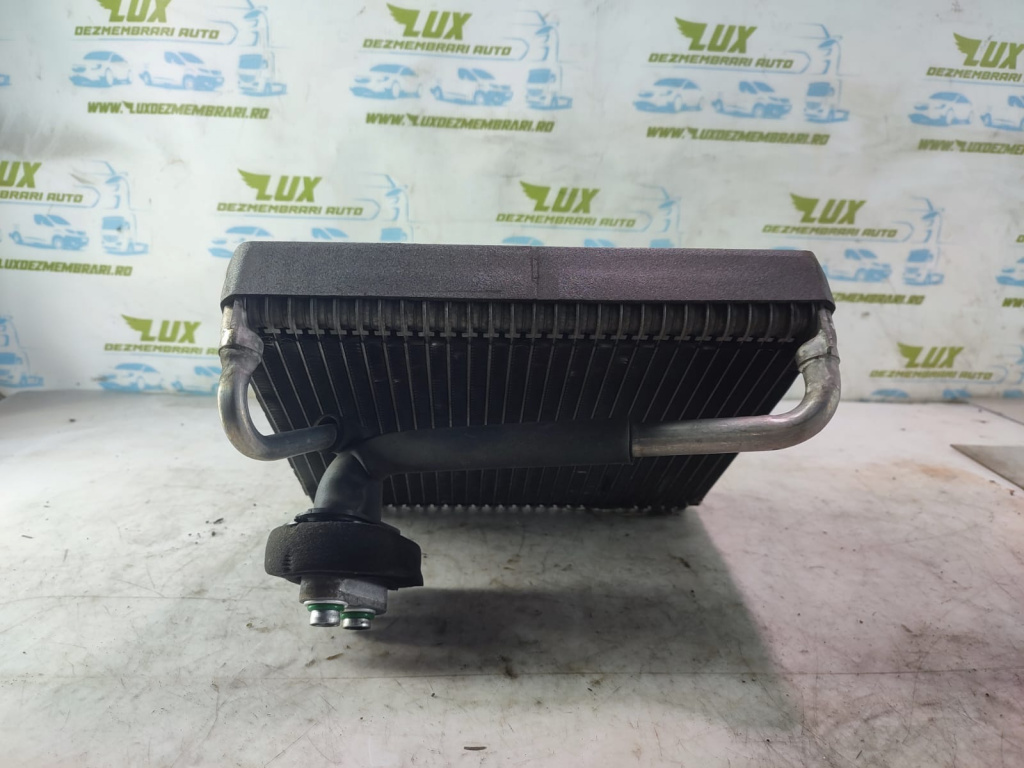 Radiator clima bord 1.6 benzina G4FC Kia Ceed [facelift] [2010 - 2012] 1.6 benzina G4FC