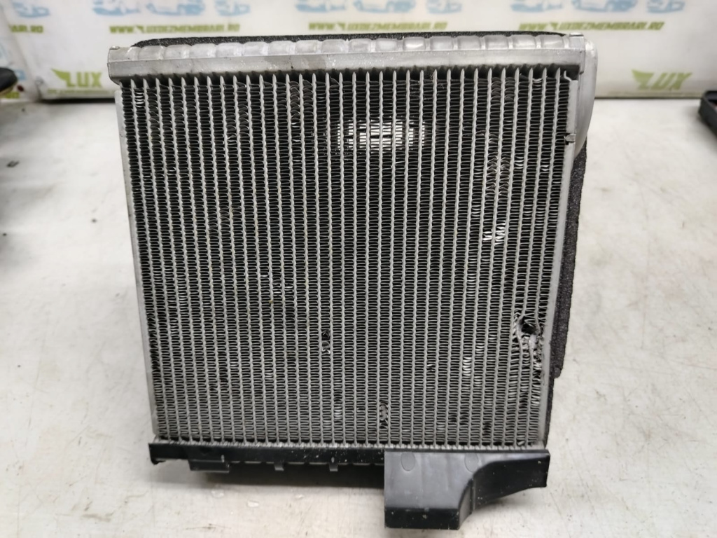 Radiator clima bord 3c1820103b Skoda Octavia 2 [2004 - 2008]
