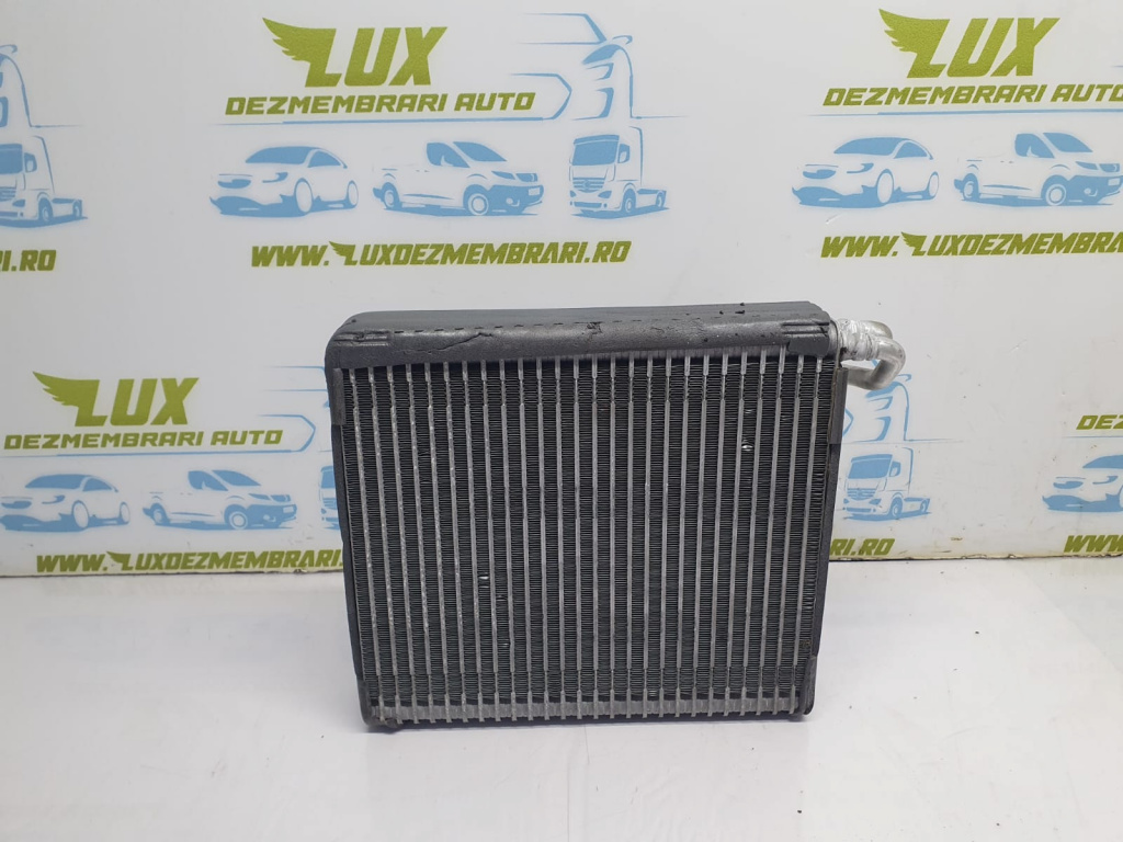Radiator clima bord 52418990 Nissan Qashqai 2 J11 [2013 - 2020] 1.6 dci R9M