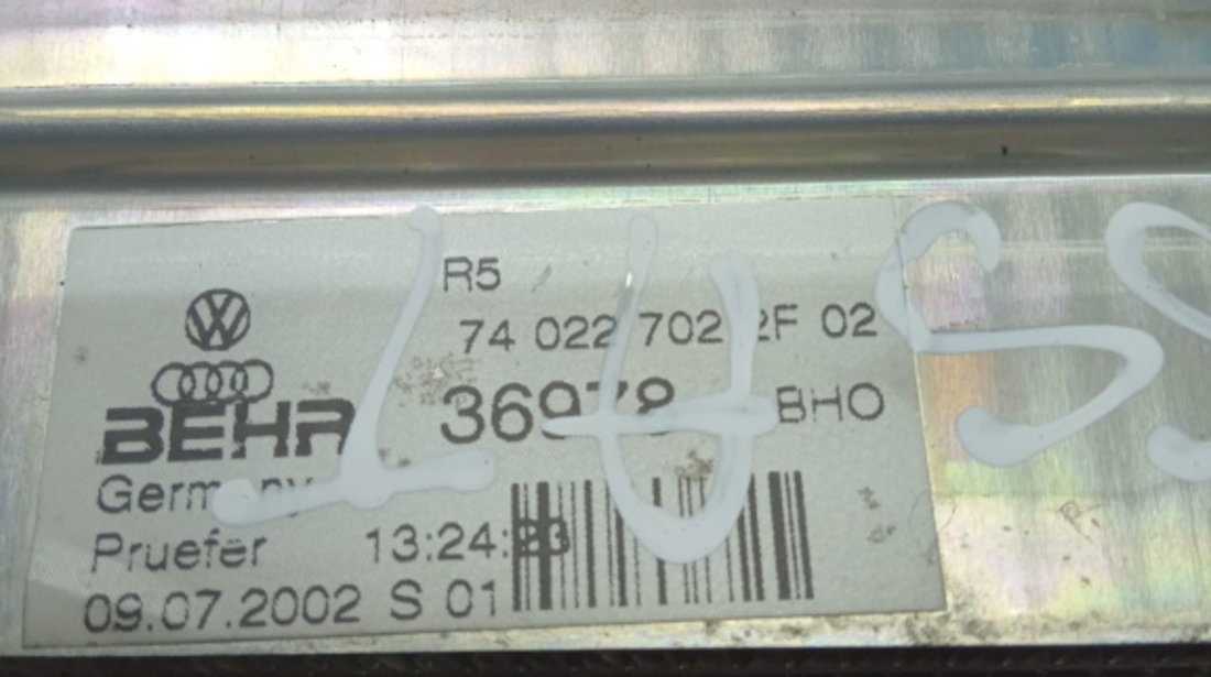 Radiator clima bord 740227022f 1.9 tdi Volkswagen VW Passat B5.5 [facelift] [2000 - 2005]
