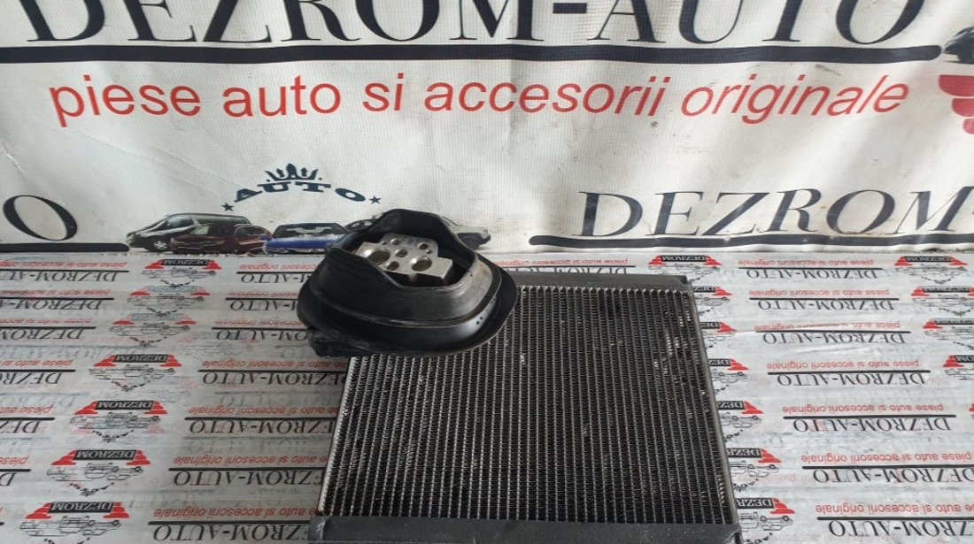 Radiator clima bord Audi A6 C7 2.0 TDI quattro 190cp cod piesa : 4G0820181A