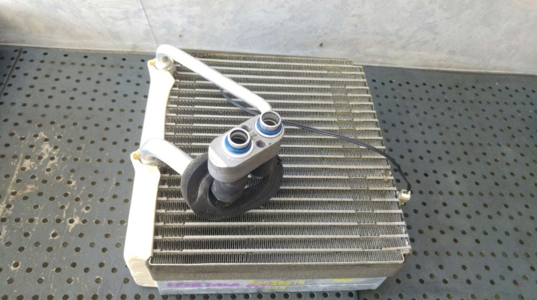 Radiator clima bord kia sportage