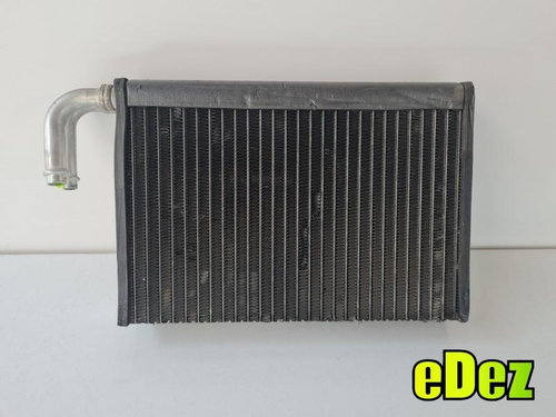 Radiator clima bord Land Rover Range rover vogue L322 (2002-2009) 3.0 d 83855609