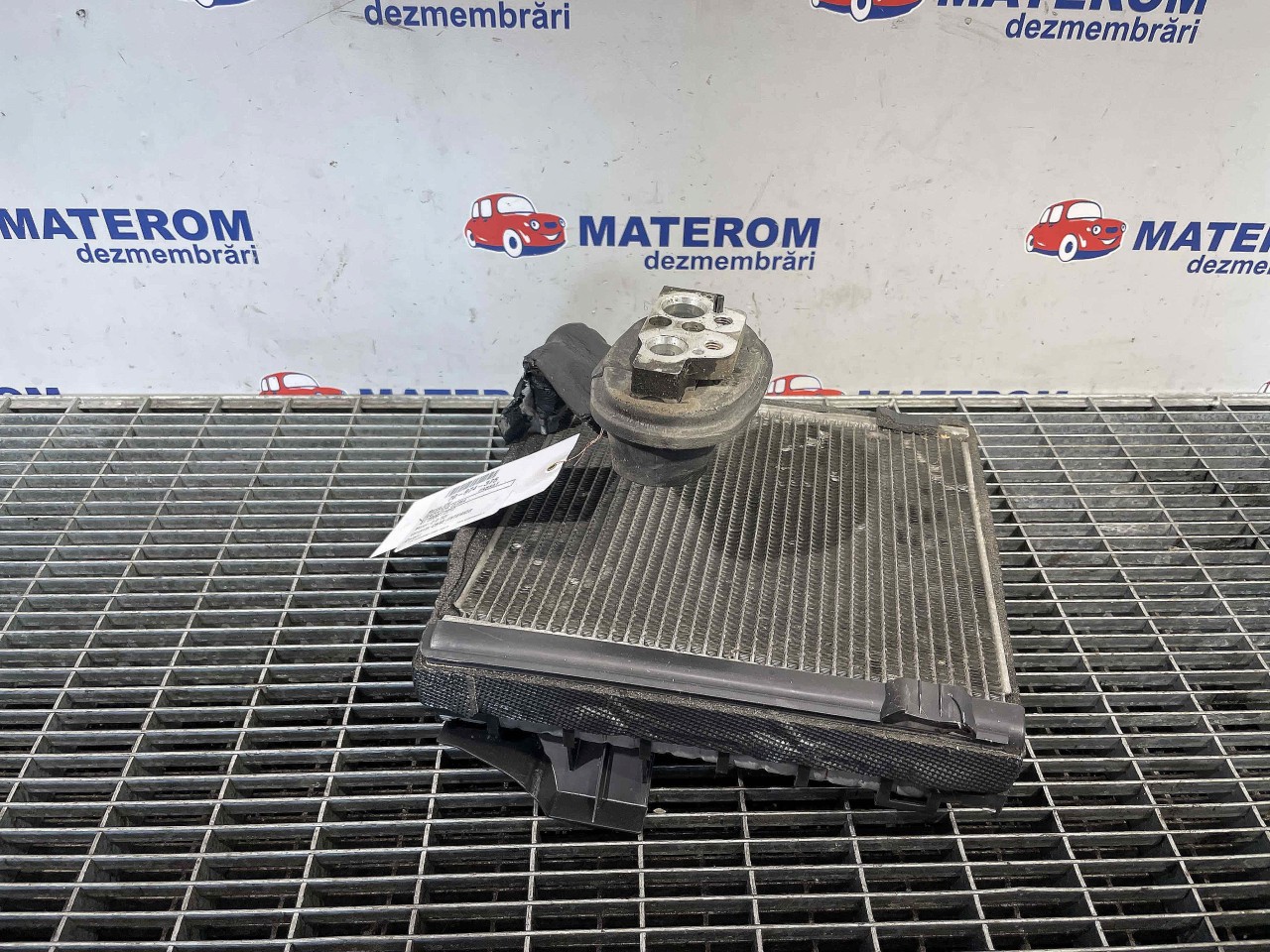 RADIATOR CLIMA VW PASSAT 2.0 TDI - (2005 2010)