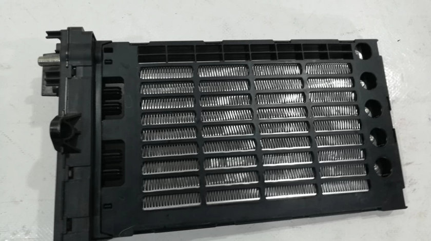 Radiator electric aeroterma Porsche Cayenne / Vw Touareg motorizare 3.0 TDI cod 7P0963235