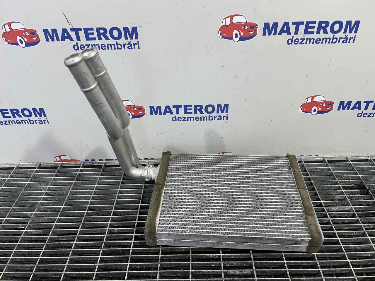 RADIATOR INCALZIRE AUDI Q5 Q5 - - (2008 2013)