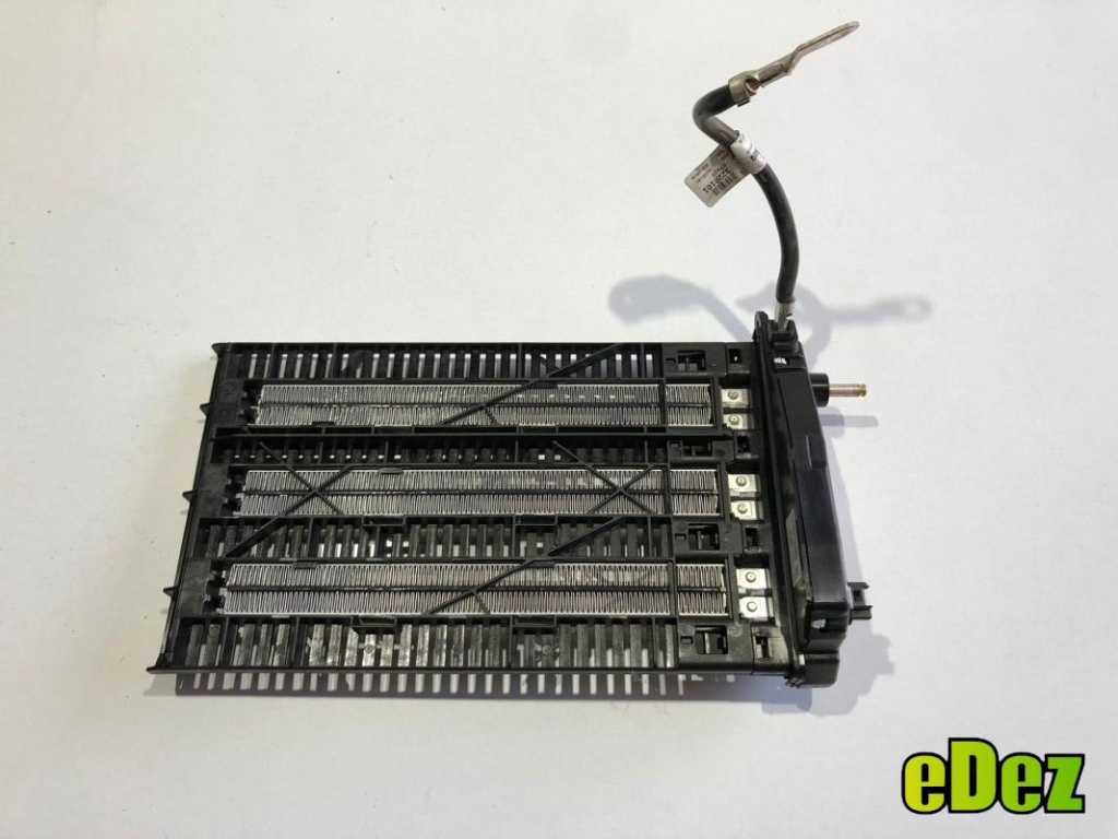 Radiator incalzire auxiliar Mercedes C-Class (2014->) [W205] a2058308600