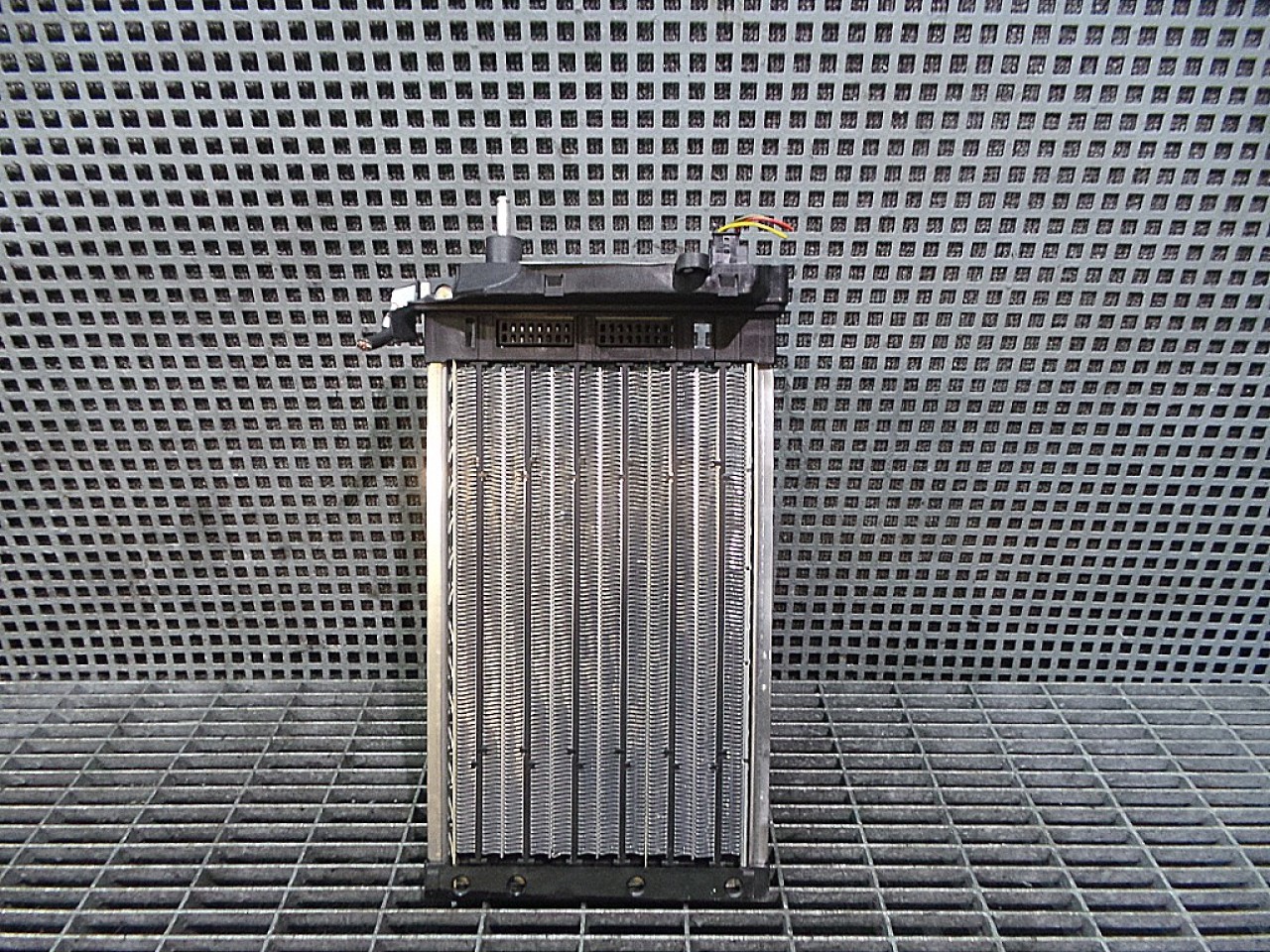 RADIATOR INCALZIRE BMW SERIA 1 E 87 SERIA 1 E 87 - - (2004 2011)