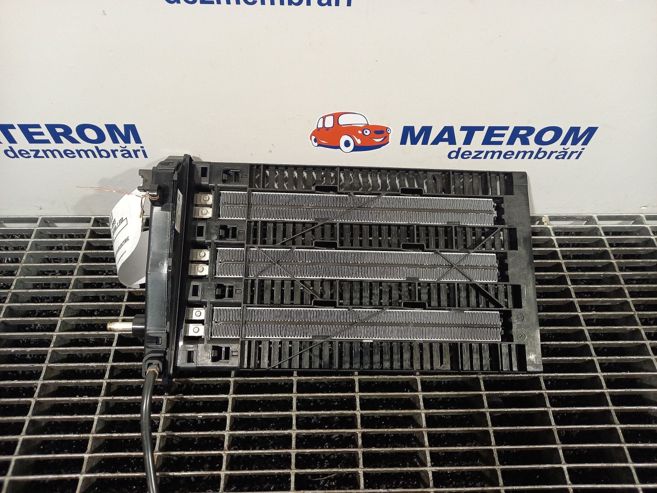 RADIATOR INCALZIRE BMW SERIA 1 F20 - - (2011 2015)
