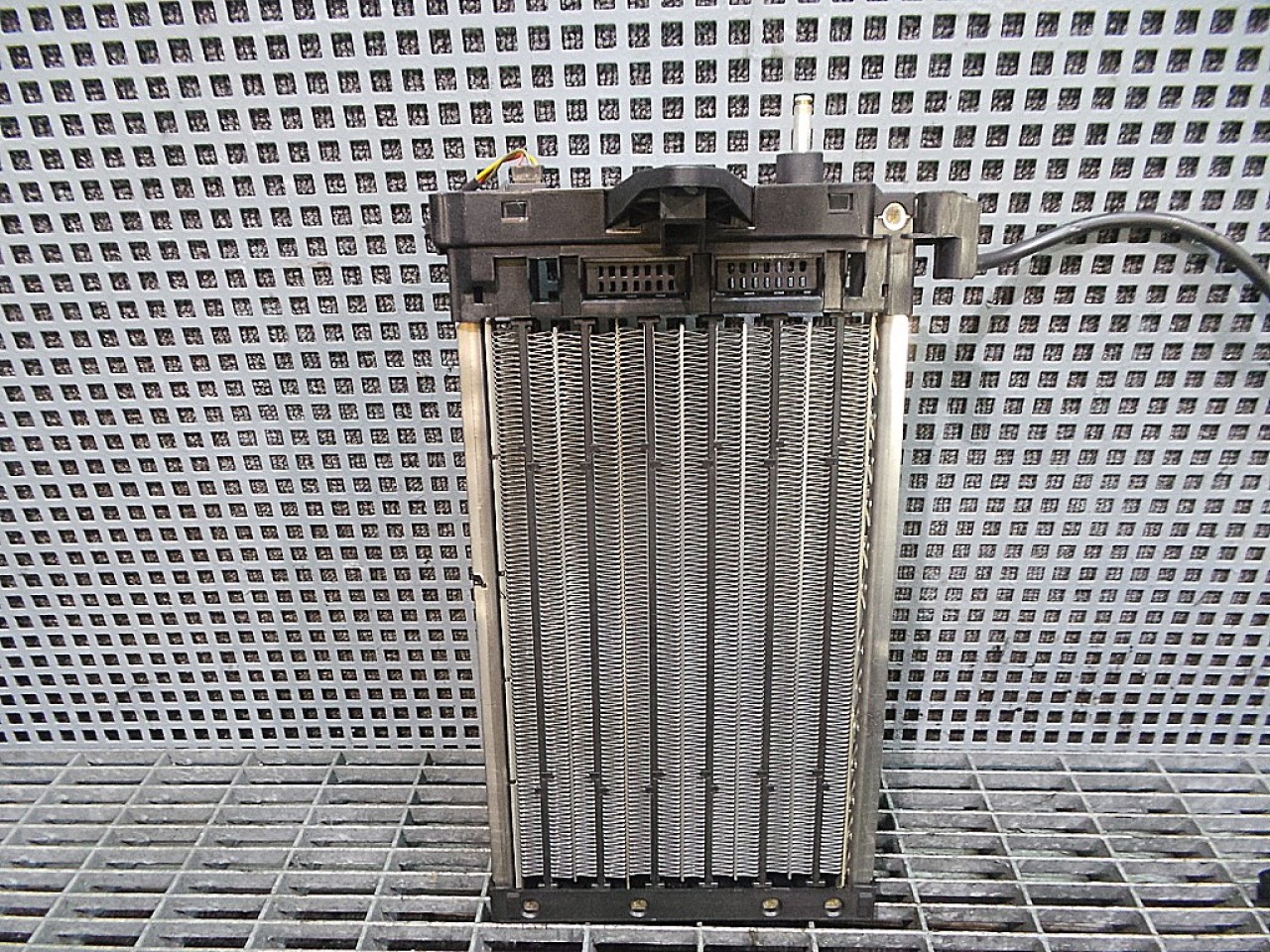 RADIATOR INCALZIRE BMW SERIA 3 E 90 SERIA 3 E 90 - - (2004 2007)