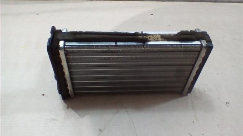 Radiator incalzire habitaclu aeroterma VW Passat An 2001-2005 cod 8D1819031B